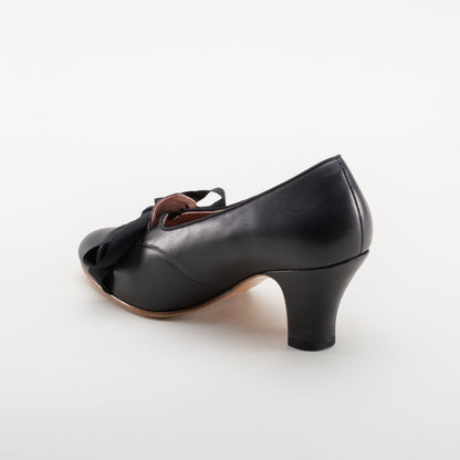 Hazel Women's Vintage Pumps (Black)