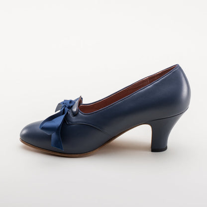 Hazel Women's Vintage Pumps (Navy)