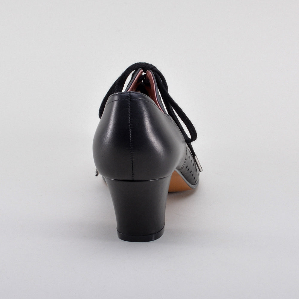 Jenny Vintage Oxfords (Black)