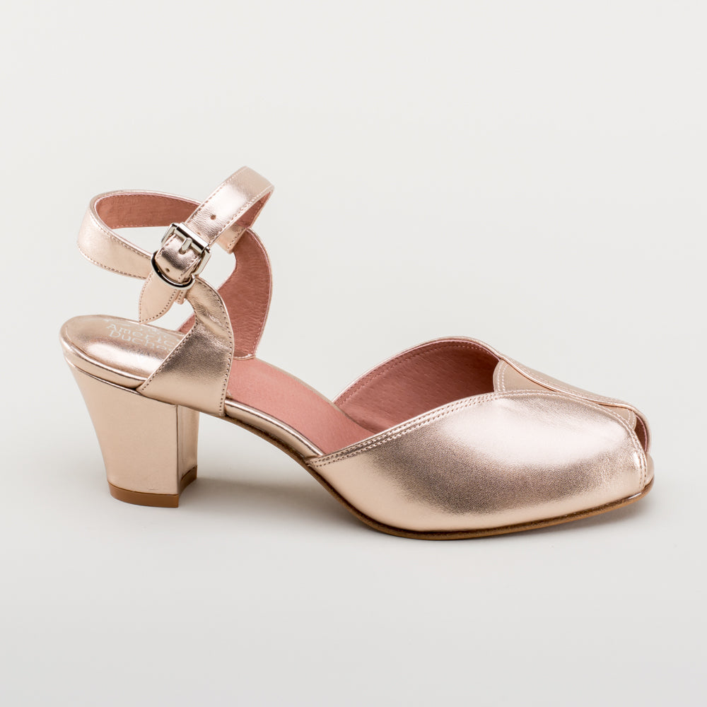 Lido Vintage Sandals (Champagne)