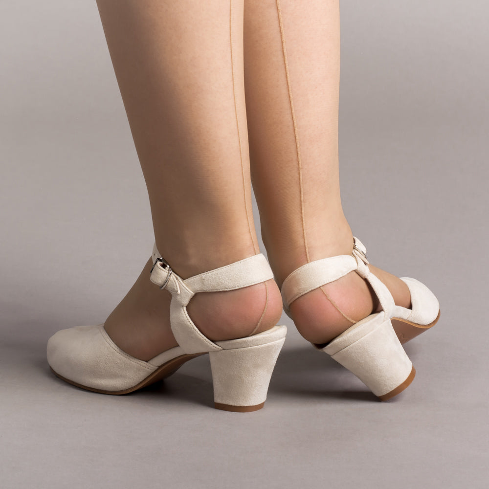 Lido Vintage Sandals (Ivory)