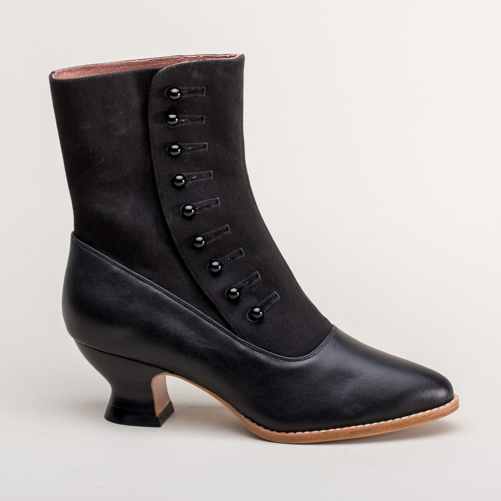 Manhattan Victorian Cloth-Top Button Boots (Black)