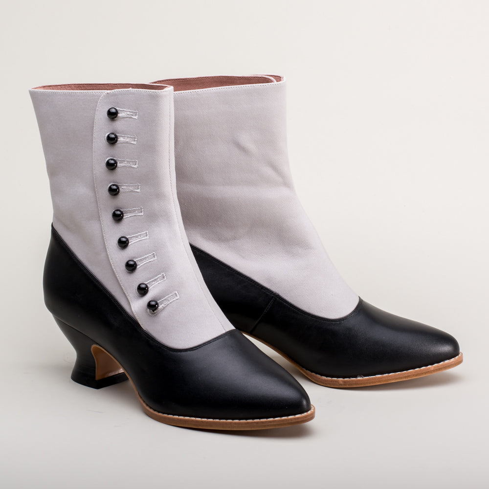 Manhattan Victorian Cloth-Top Button Boots (Grey/Black)