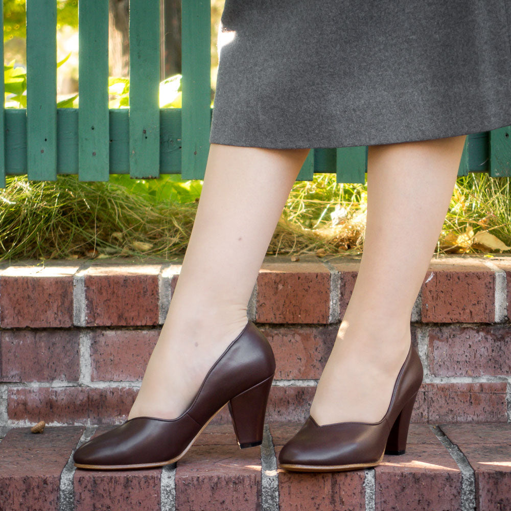 Marilyn Vintage Pumps (Brown)