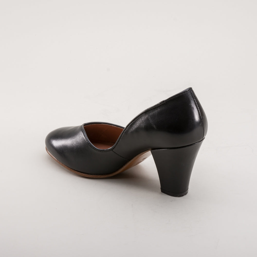 Marilyn Vintage Pumps (Black)