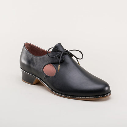 Marlowe Men's Renaissance Shoes (Black)