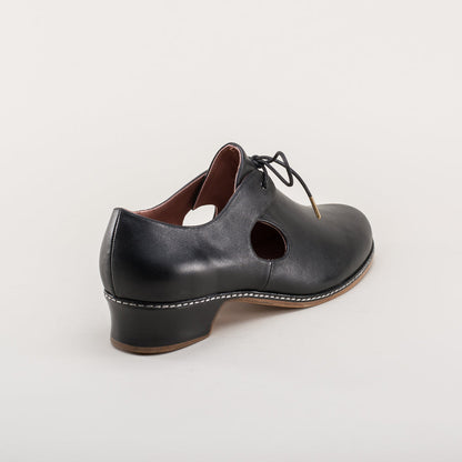 Marlowe Men's Renaissance Shoes (Black)