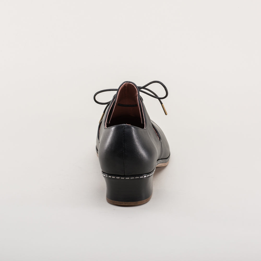 Marlowe Men's Renaissance Shoes (Black)