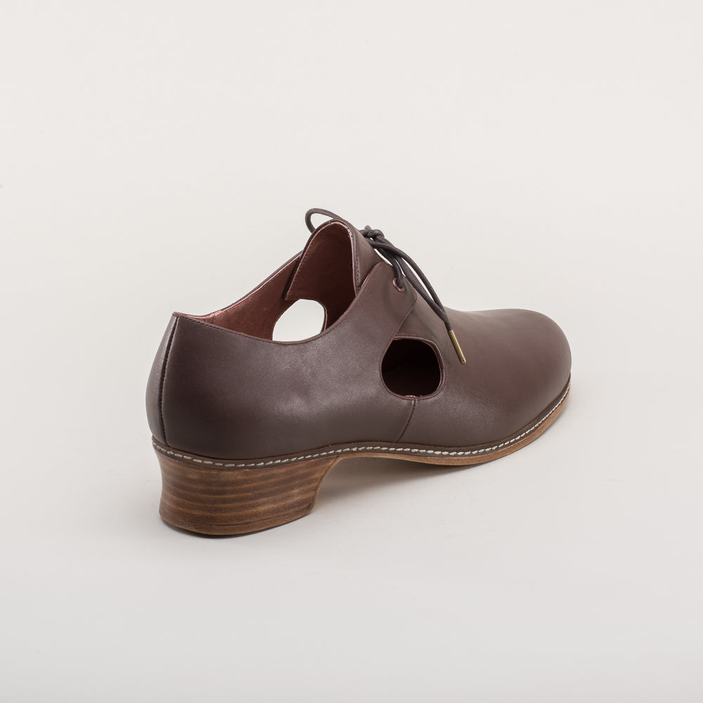 Marlowe Men's Renaissance Shoes (Brown)
