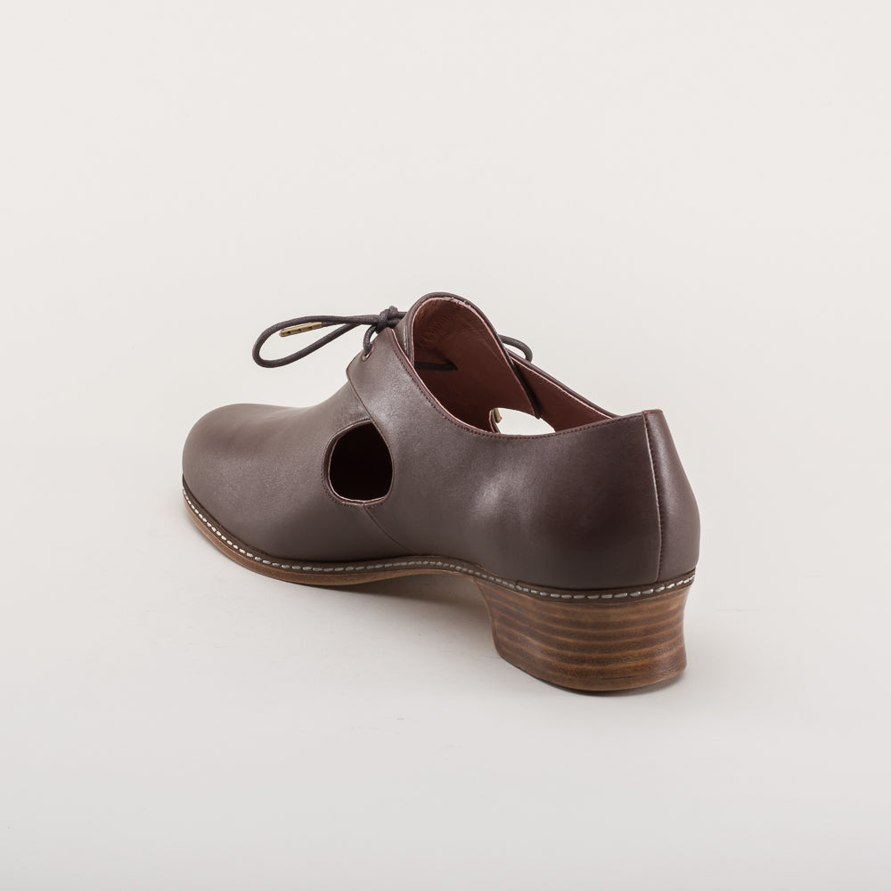 Marlowe Men's Renaissance Shoes (Brown)