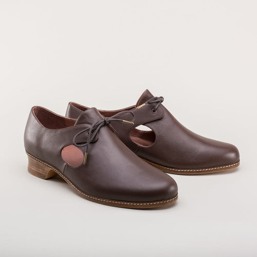 Marlowe Men's Renaissance Shoes (Brown)