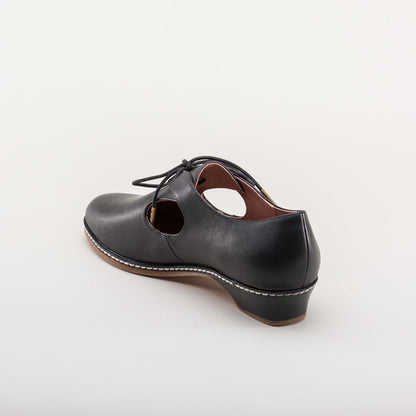 Mary Renaissance Shoes (Black)