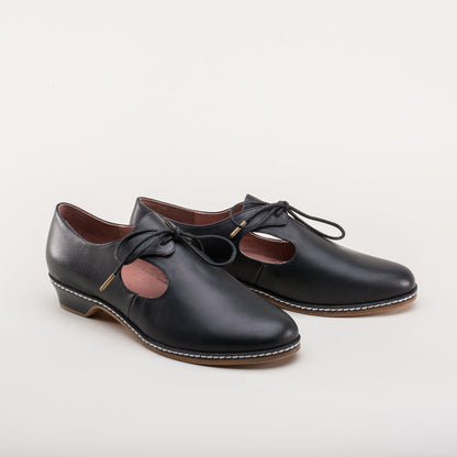 Mary Renaissance Shoes (Black)