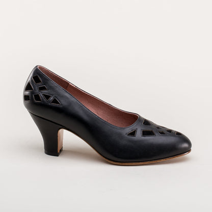 Meme Vintage Pumps (Black)