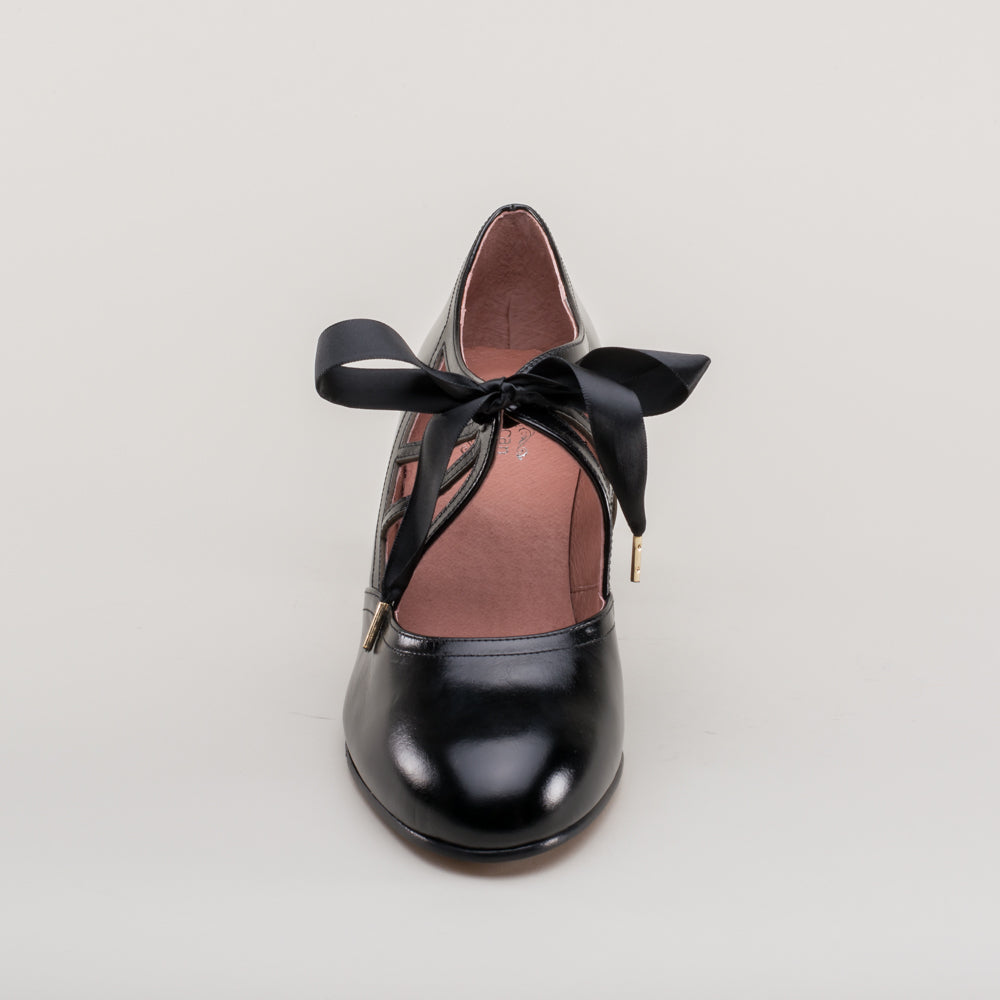 Parker Vintage Spiderweb Pumps (Black)