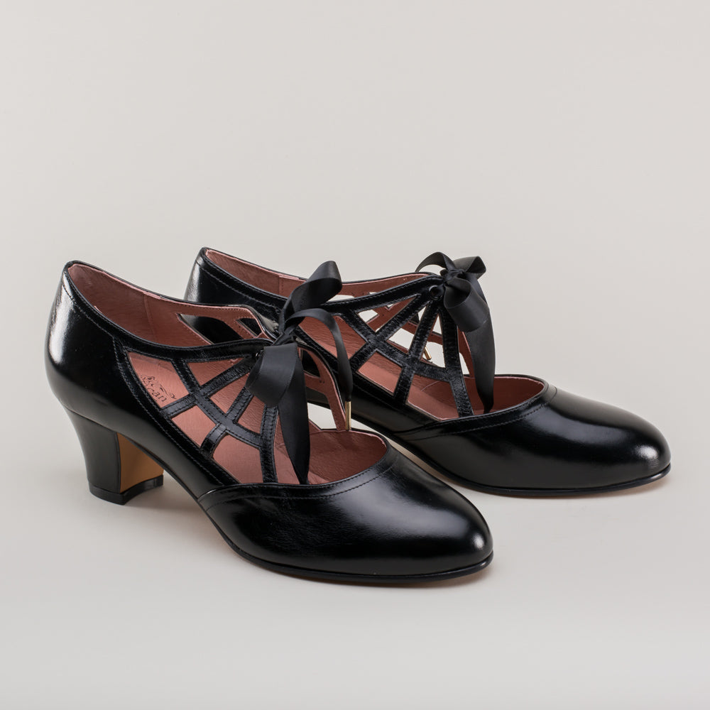 Parker Vintage Spiderweb Pumps (Black)
