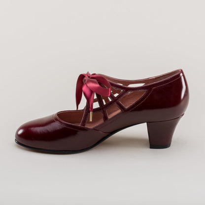 Parker Vintage Spiderweb Pumps (Merlot)