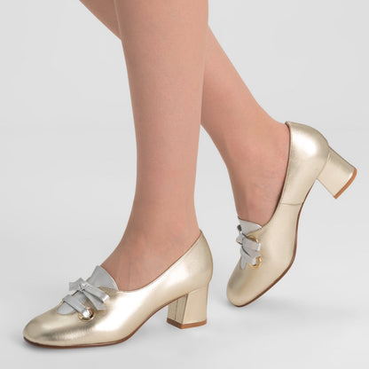 Pattie 1960s Shoes (Gold/Silver)