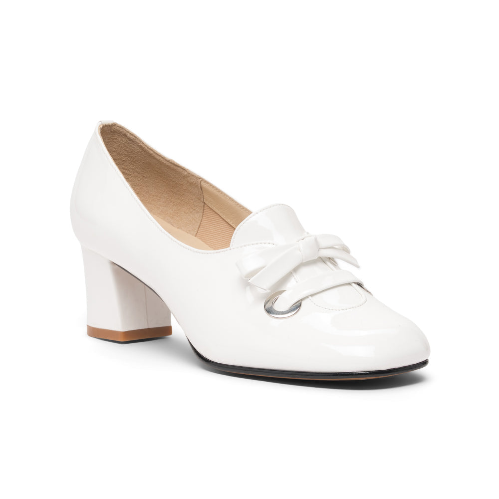 Pattie 1960s Shoes (White)