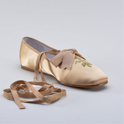 Penelope Regency Slippers (Gold)