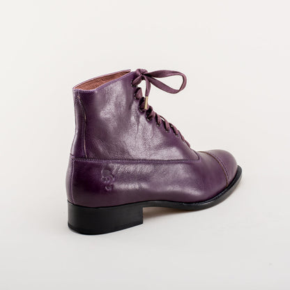 Rainey Vintage Lace-Up Boots (Purple)