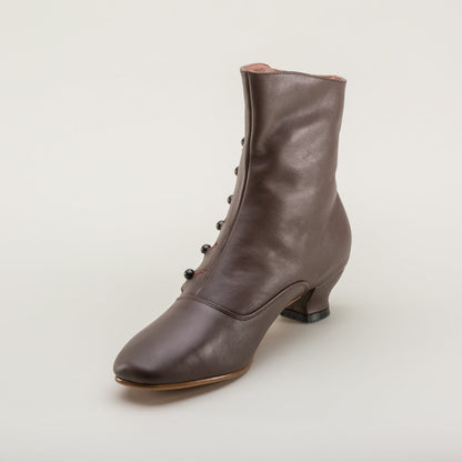 Renoir Victorian Button Boots (Brown)