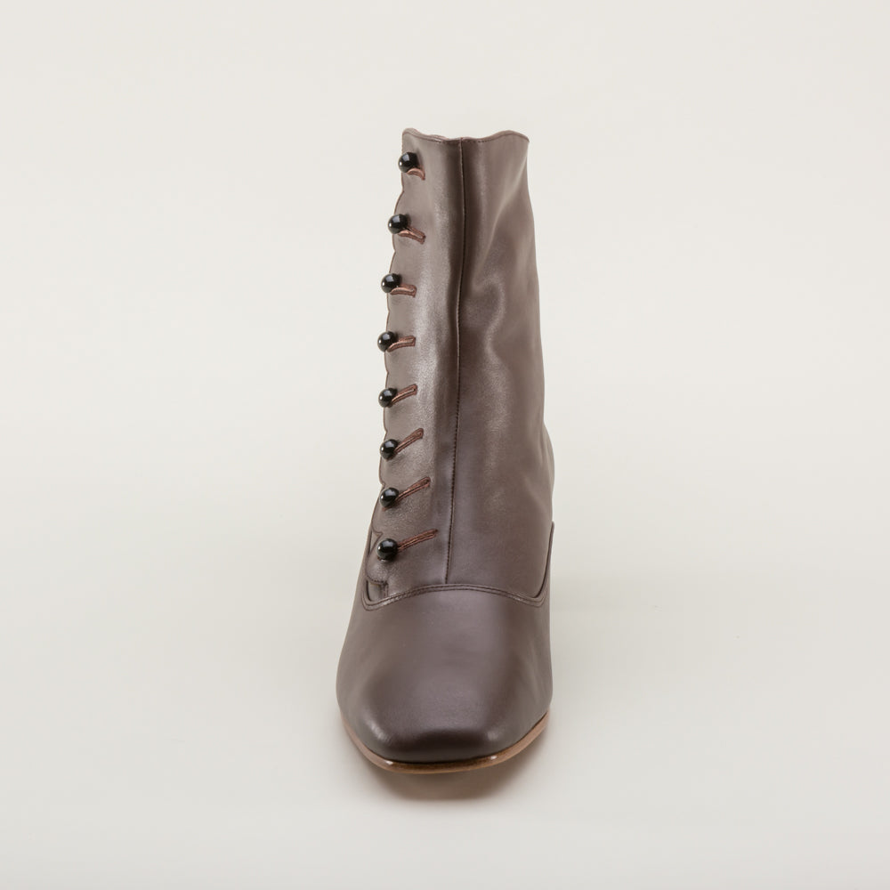 Renoir Victorian Button Boots (Brown)