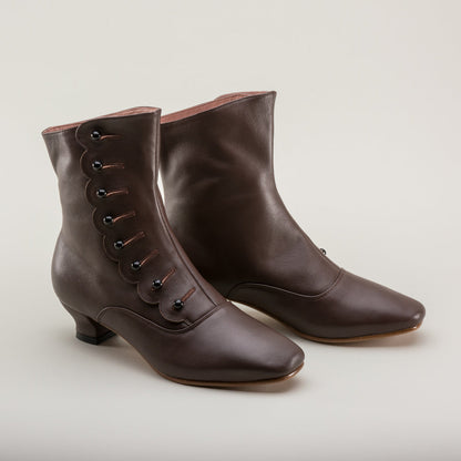 Renoir Victorian Button Boots (Brown)