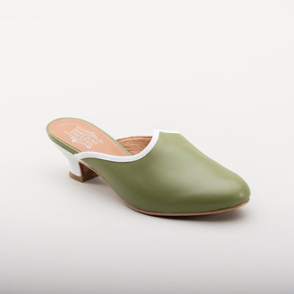 Sophie 18th Century Leather Mules (Green)