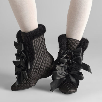 PRE-ORDER Victoria Carriage Boots (Black/Black)