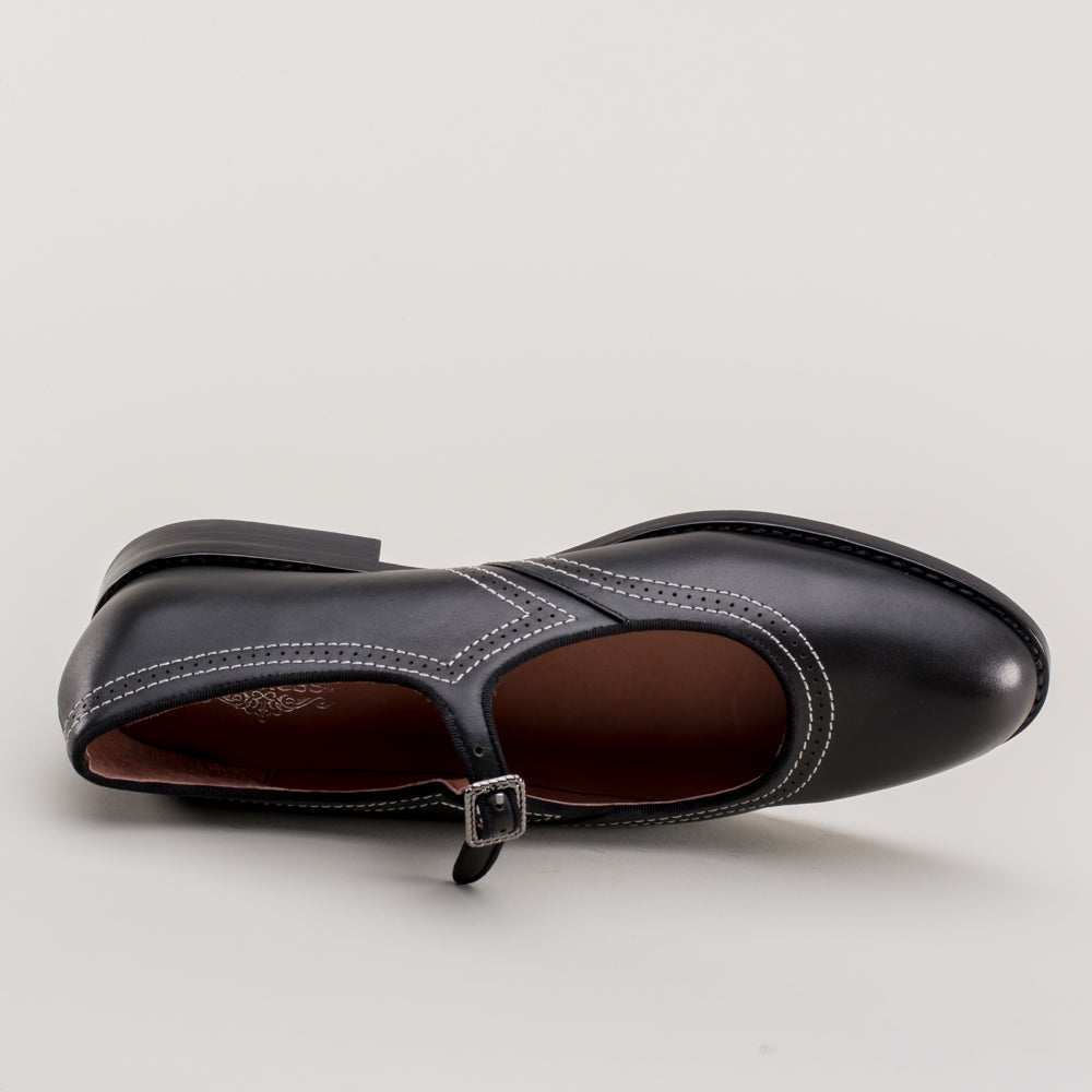 Wednesday Vintage Mary Jane Shoes (Black)