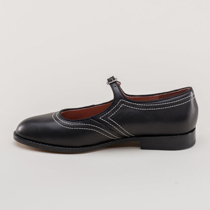 Wednesday Vintage Mary Jane Shoes (Black)