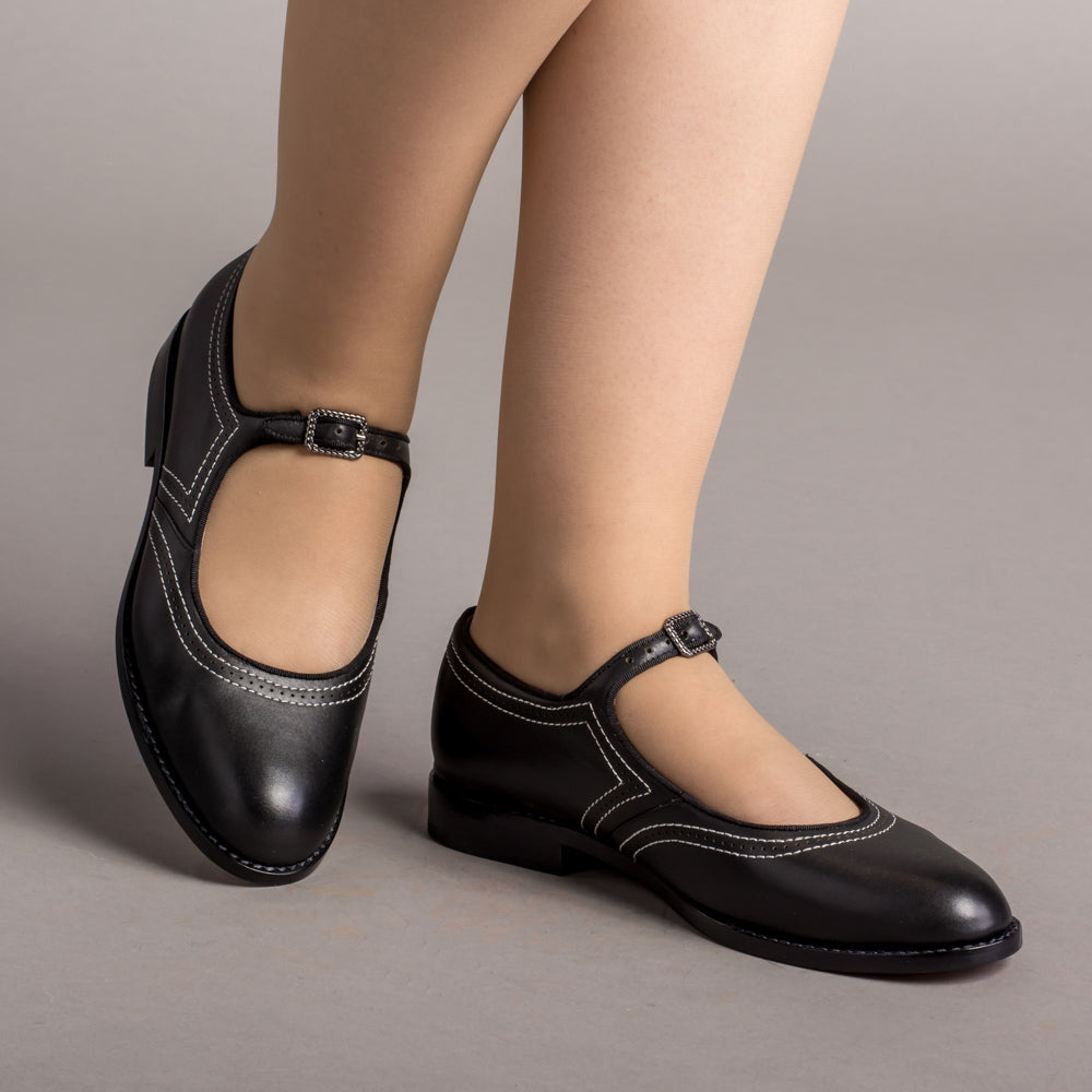 Wednesday Vintage Mary Jane Shoes (Black)