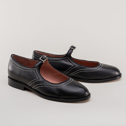 Wednesday Vintage Mary Jane Shoes (Black)