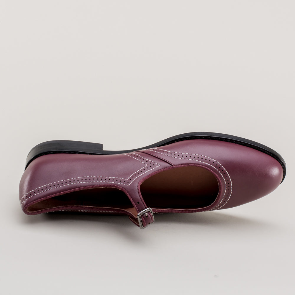 Wednesday Vintage Mary Jane Shoes (Merlot)